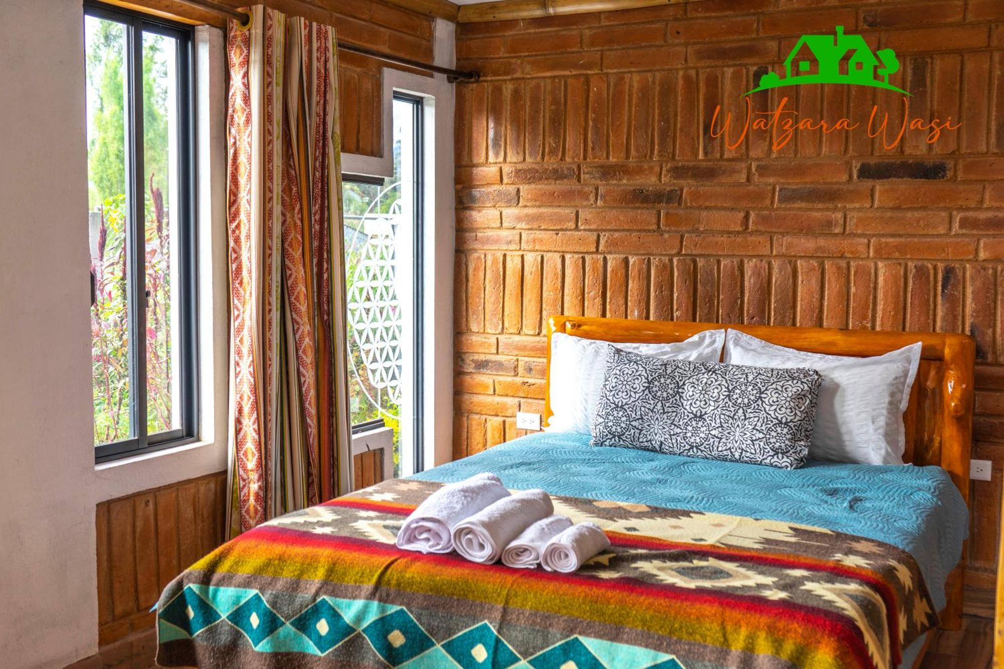 Watzara Wasi Cottage Familiar Camprestre Y Lofts En Cotacachi Exterior photo