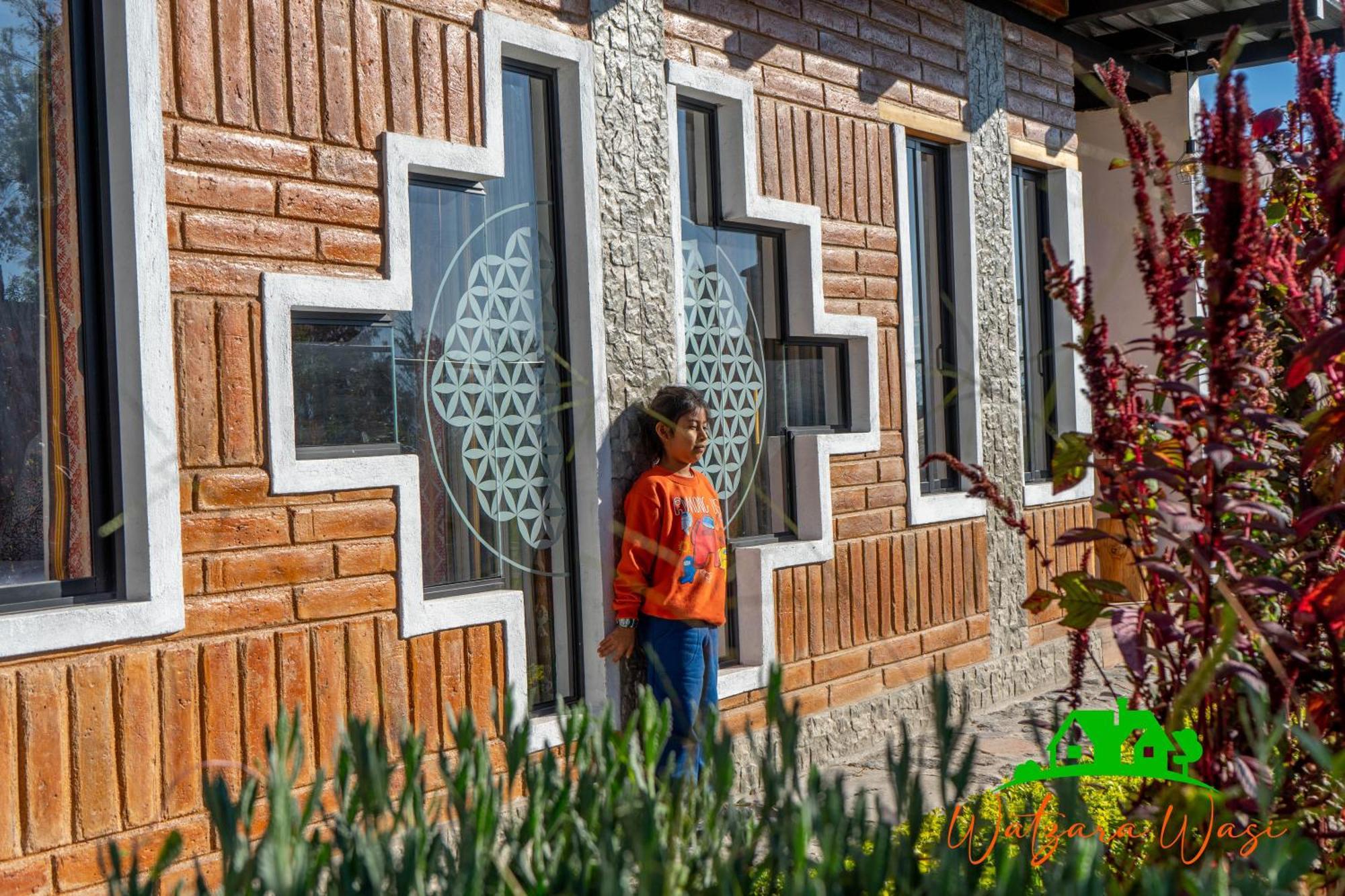 Watzara Wasi Cottage Familiar Camprestre Y Lofts En Cotacachi Exterior photo