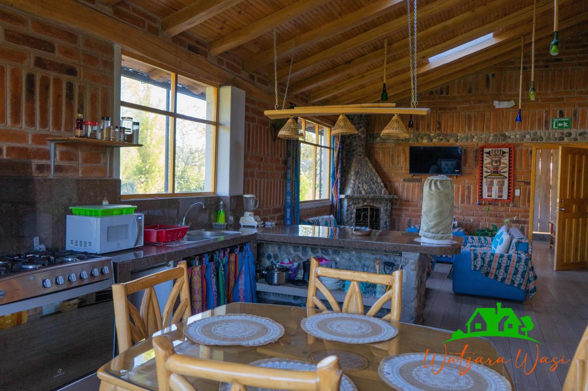 Watzara Wasi Cottage Familiar Camprestre Y Lofts En Cotacachi Exterior photo