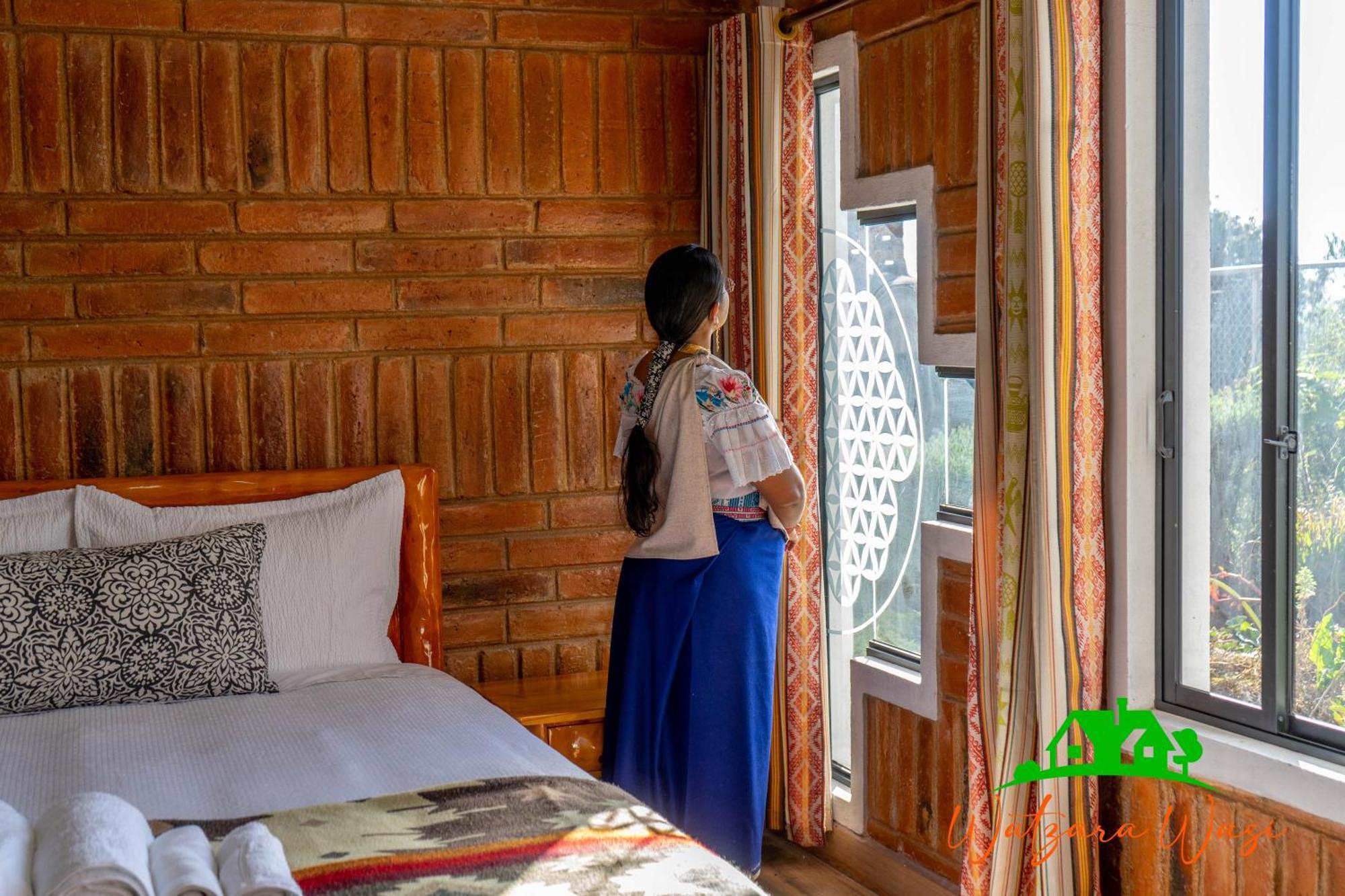 Watzara Wasi Cottage Familiar Camprestre Y Lofts En Cotacachi Exterior photo