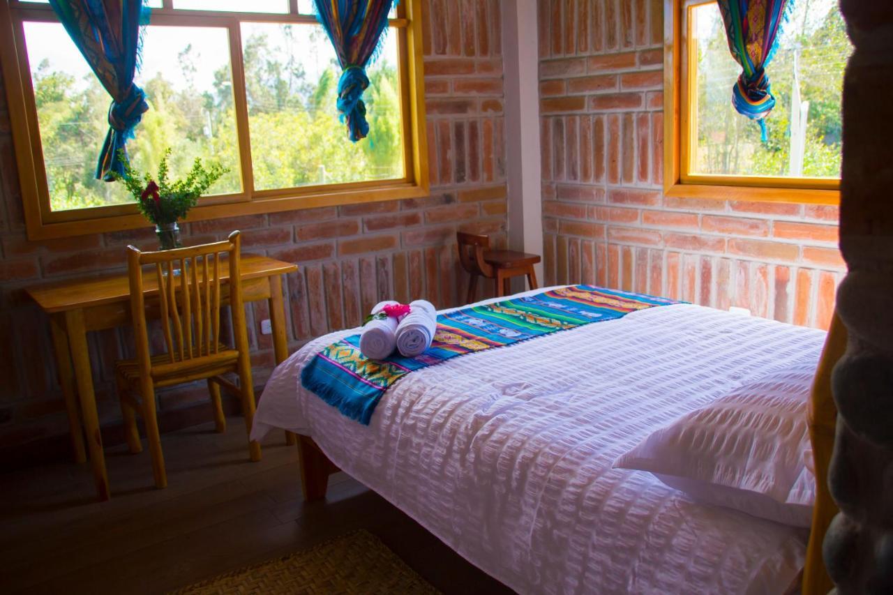 Watzara Wasi Cottage Familiar Camprestre Y Lofts En Cotacachi Exterior photo